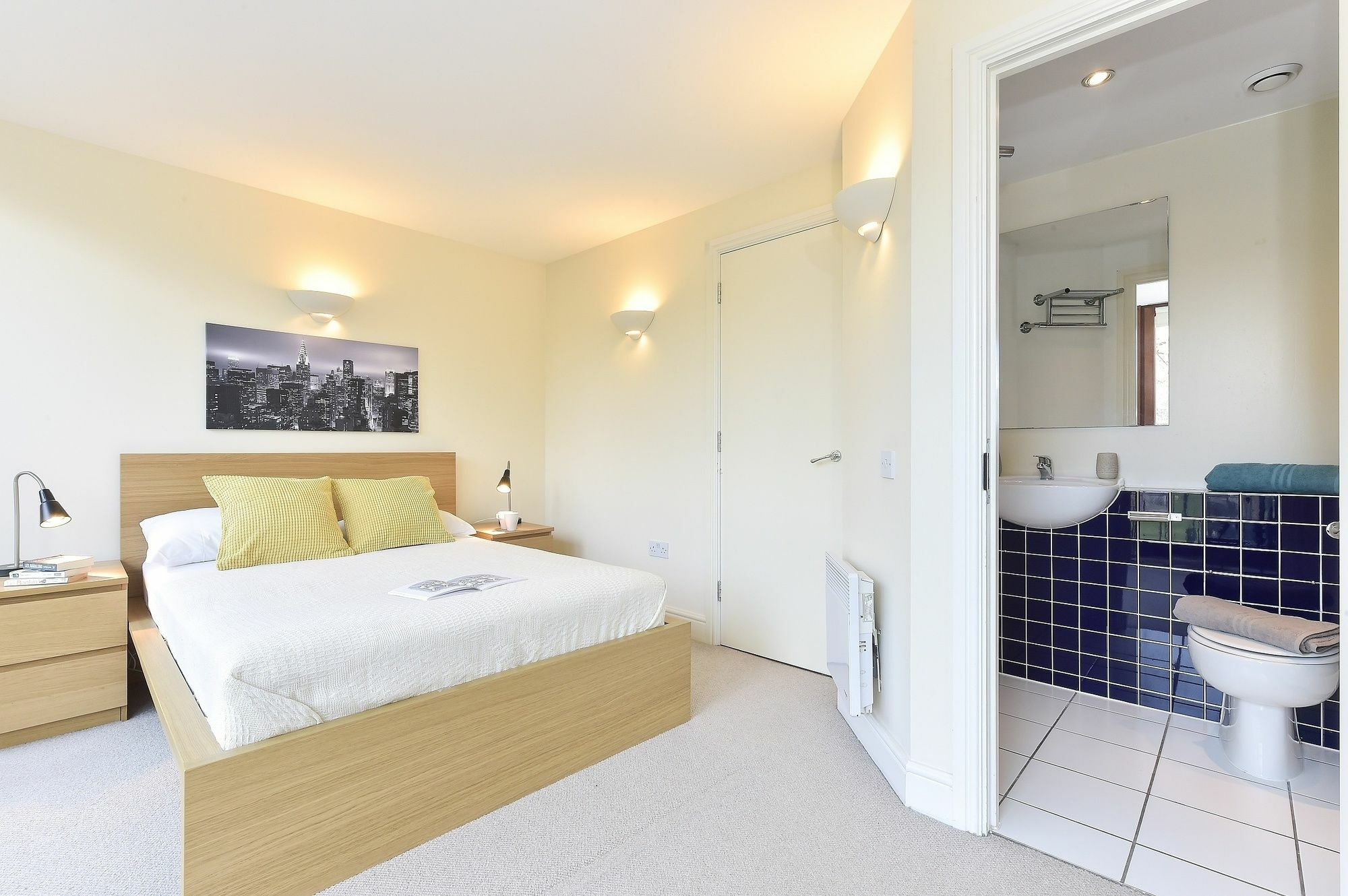 Tower Bridge Superior Apartments London Exterior photo