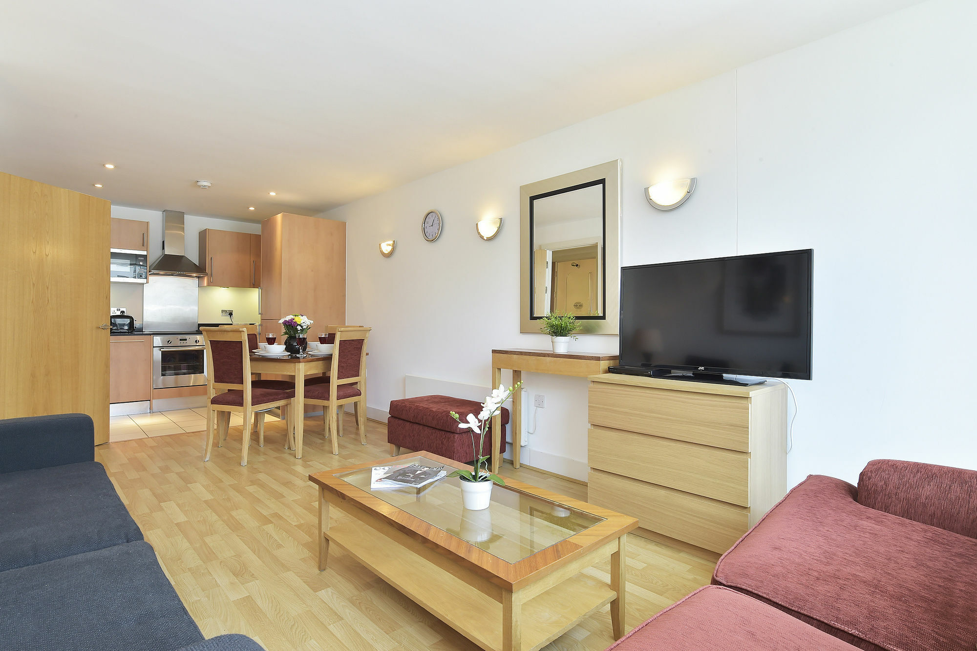 Tower Bridge Superior Apartments London Exterior photo